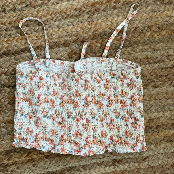 American Eagle Large Lace Up Smocked Floral Crop Top - Picture 6 of 8